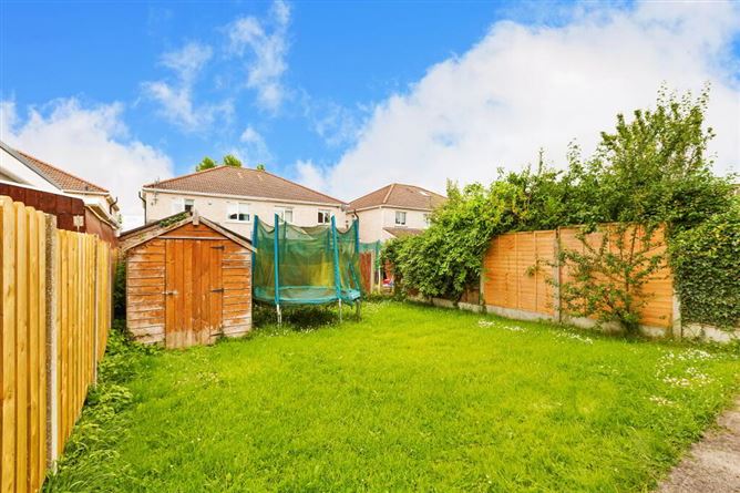 8 Linnetsfield Walk, Clonee, Dublin