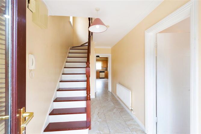 8 Linnetsfield Walk, Clonee, Dublin