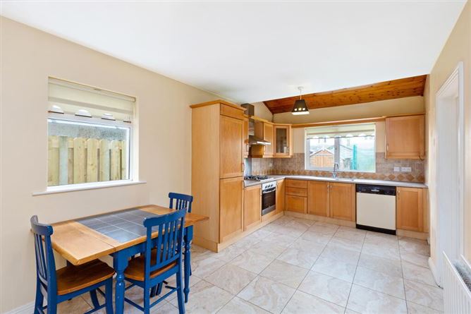 8 Linnetsfield Walk, Clonee, Dublin