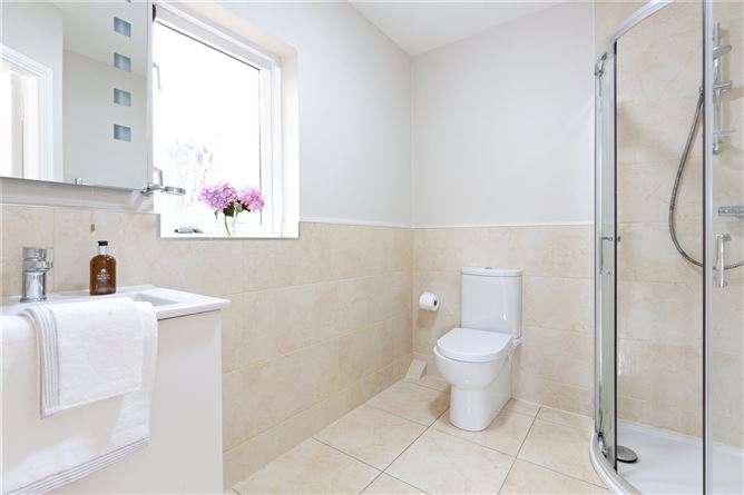 21 Shrewsbury Park, Ballsbridge, Dublin 4
