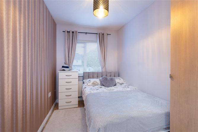  96 Earlsfort Road, Lucan, County Dublin