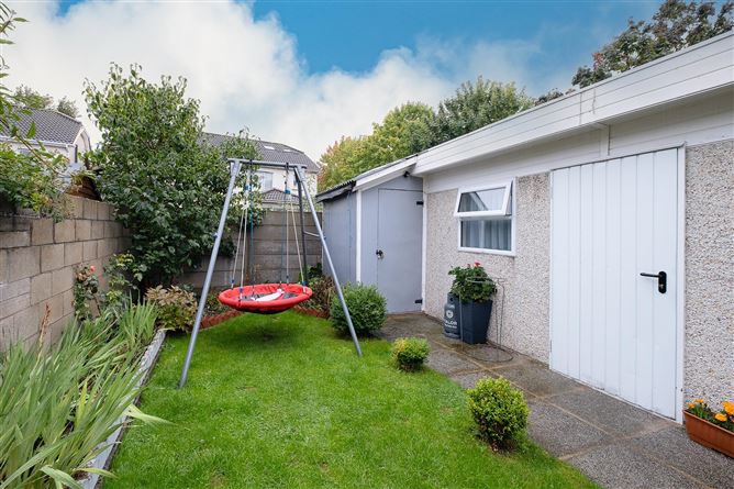  96 Earlsfort Road, Lucan, County Dublin