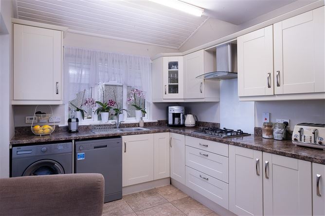  96 Earlsfort Road, Lucan, County Dublin