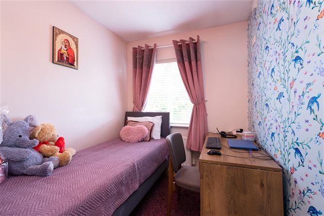  96 Earlsfort Road, Lucan, County Dublin
