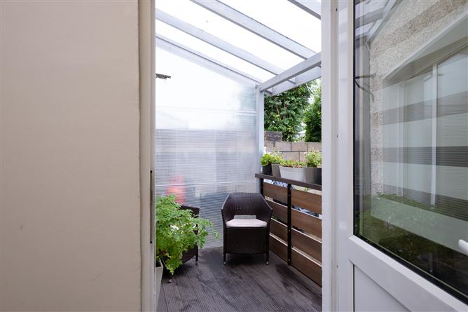  96 Earlsfort Road, Lucan, County Dublin