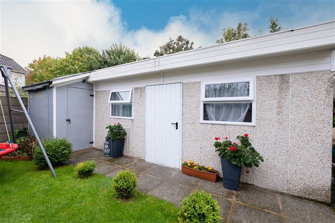  96 Earlsfort Road, Lucan, County Dublin