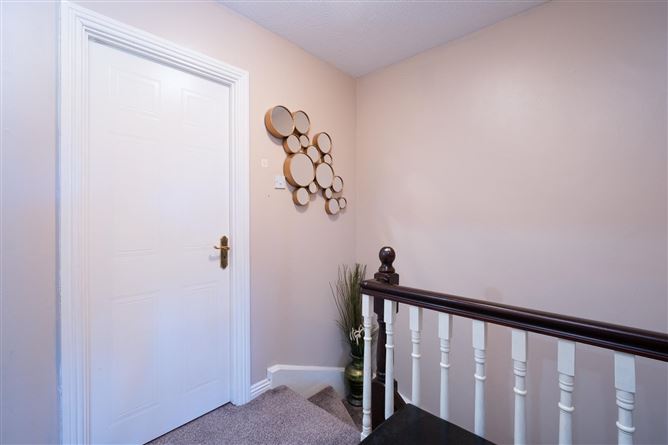  96 Earlsfort Road, Lucan, County Dublin