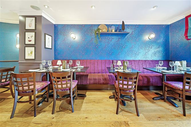 La Bella Donna, Bridge Street, Donegal Town