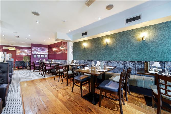 La Bella Donna, Bridge Street, Donegal Town