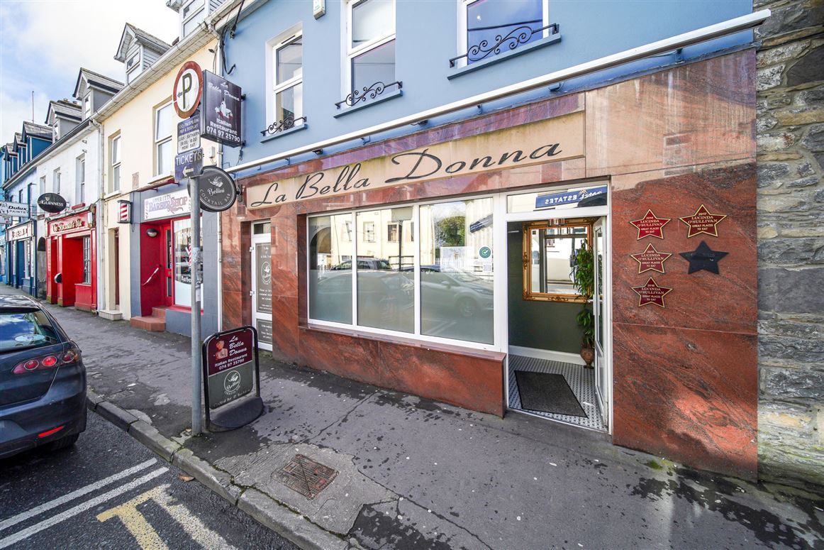 La Bella Donna, Bridge Street, Donegal Town
