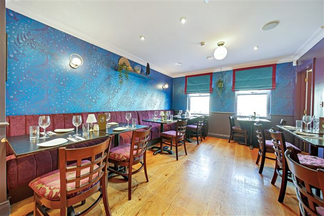 La Bella Donna, Bridge Street, Donegal Town