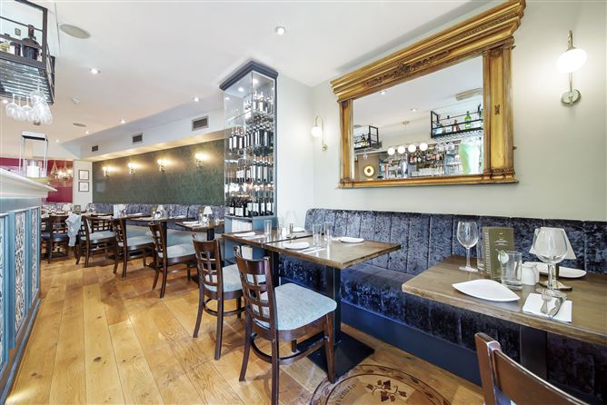 La Bella Donna, Bridge Street, Donegal Town