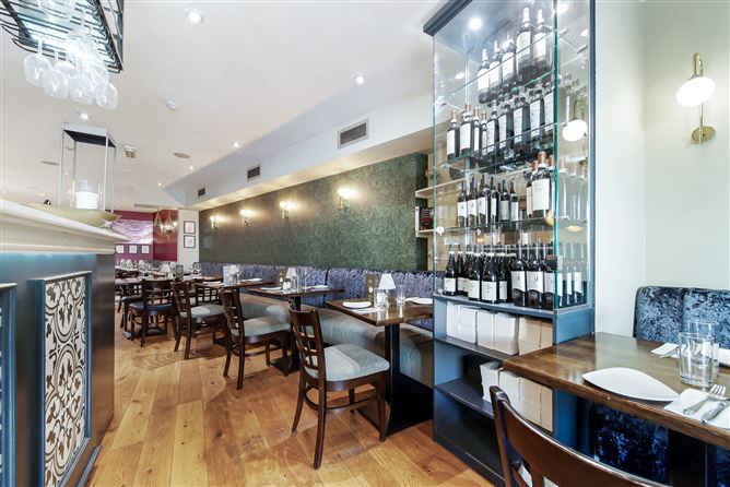La Bella Donna, Bridge Street, Donegal Town