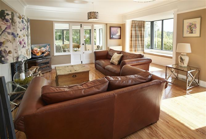 The Lakeland House, Vacation Rental in Cumbria, England, Bowness-on-Windermere, Cumbria