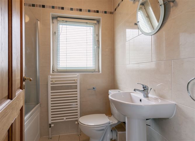 1 Bothar Sheen, Glanerought, Kenmare, Co. Kerry