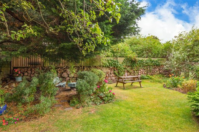 Overton, Kilmacud Road Upper, Dundrum, Dublin 14