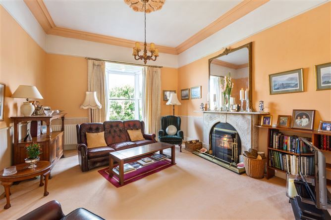 Overton, Kilmacud Road Upper, Dundrum, Dublin 14