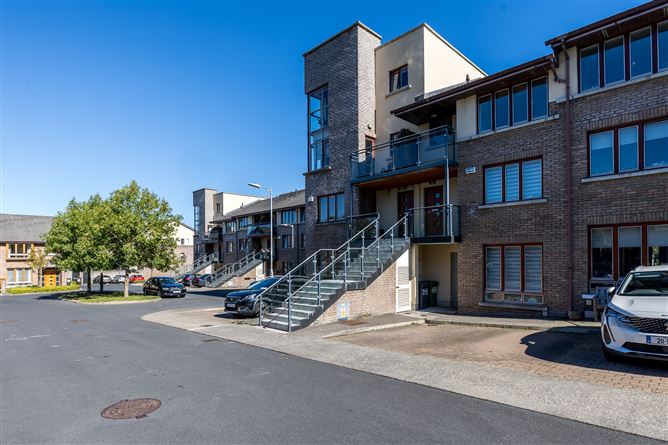 Photo 26 of 29 — 39 Belarmine Heath, Stepaside, Dublin 18