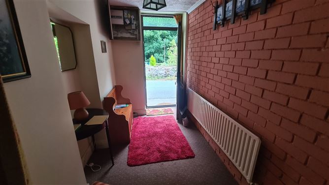 8 Raffeen Village, Monkstown, Cork