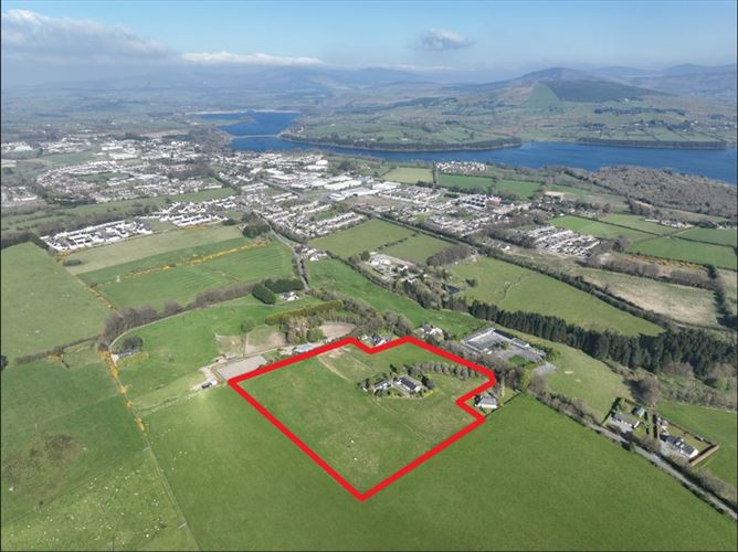 Chevron On c. 9.1 Acres, Blessington, Wicklow