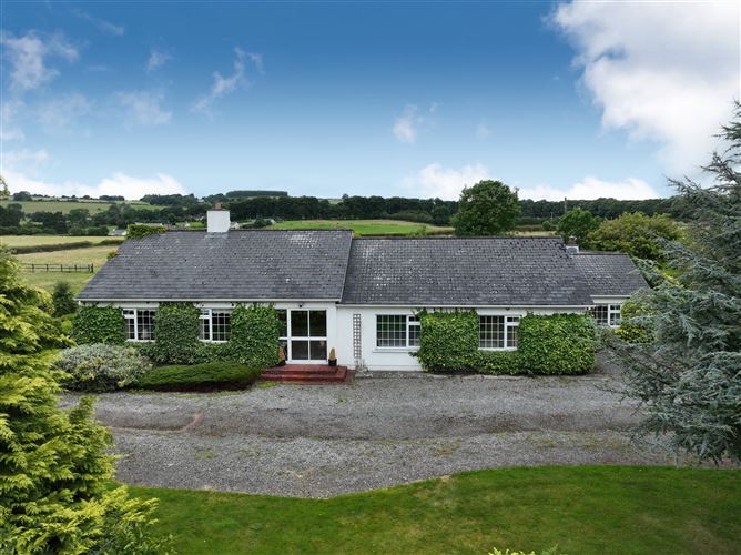 Chevron On c. 9.1 Acres, Blessington, Wicklow