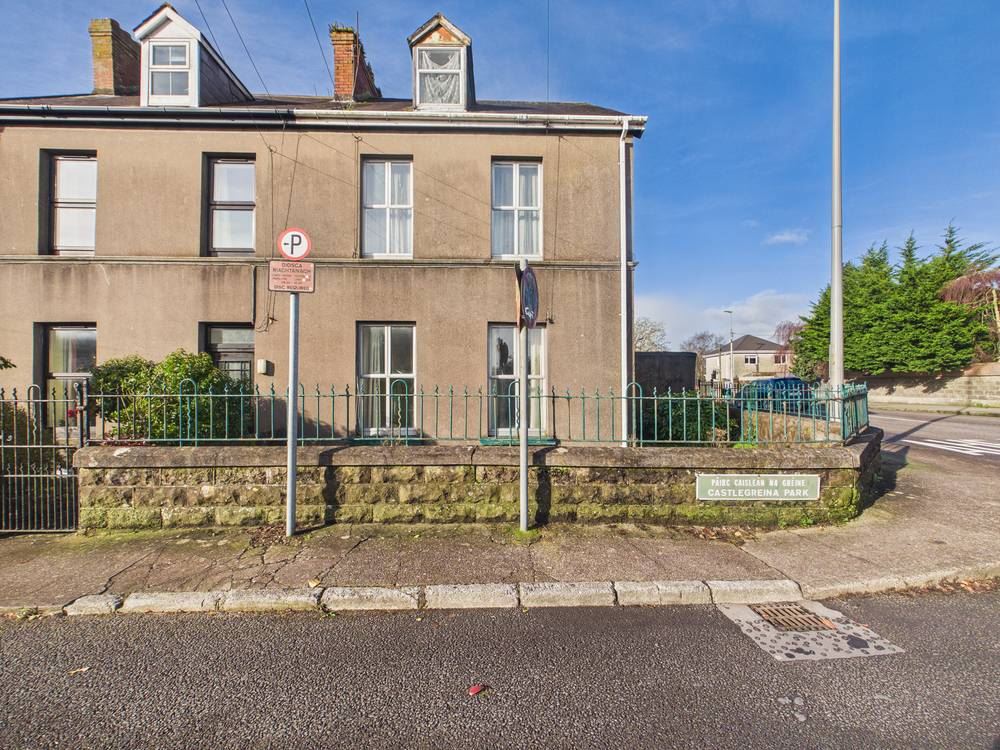 2 Santerem, Castlegreina Park, Boreenmanna Road, Ballintemple, Cork City