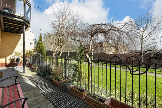 Photo 8 of 9 — 4 Pintail House  Redcourt Oaks  Clontarf Dublin 3, Clontarf, Dublin 3
