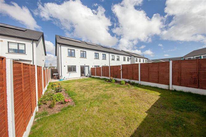 8 The Avenue, Bay Meadows, Hollystown, Dublin