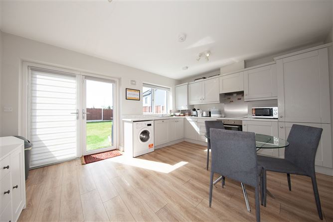 8 The Avenue, Bay Meadows, Hollystown, Dublin