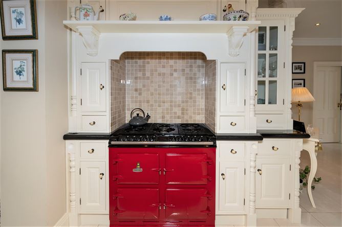 44 Cois Chuain, Glounthaune, Cork