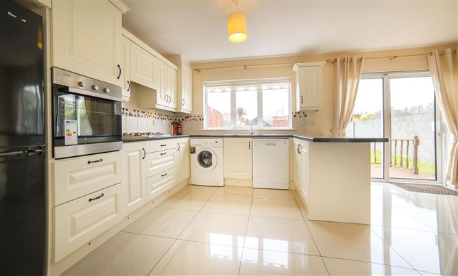 40 Foxborough Drive, Lucan, Dublin