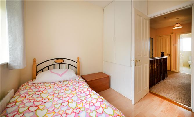 40 Foxborough Drive, Lucan, Dublin