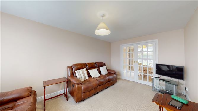 43 South Park, Foxrock, Dublin 18