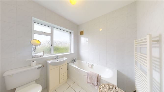 43 South Park, Foxrock, Dublin 18
