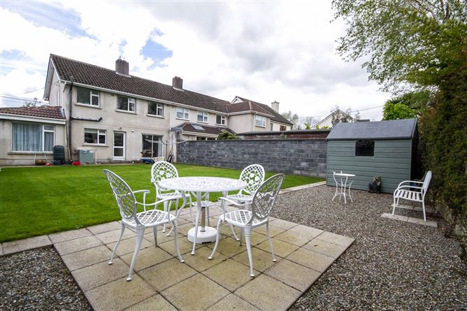 43 South Park, Foxrock, Dublin 18
