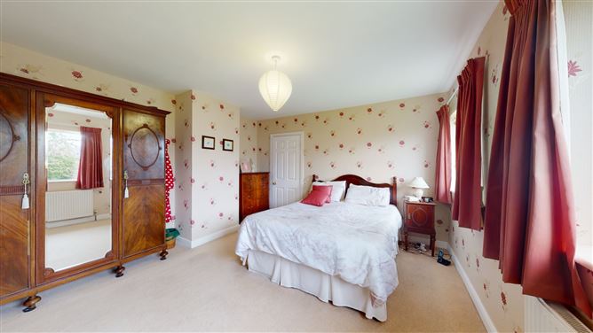 43 South Park, Foxrock, Dublin 18