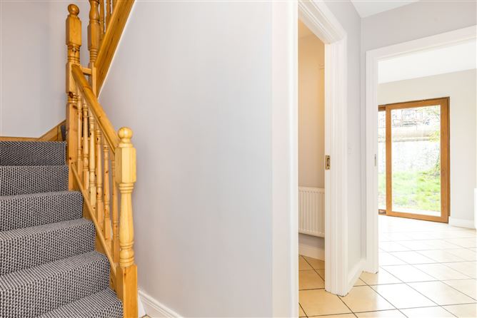 8 Convent Mews, Cock Hill, Cavan