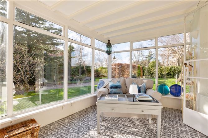 Kilmacud Cottage, Holywell, Kilmacud, Dublin 14