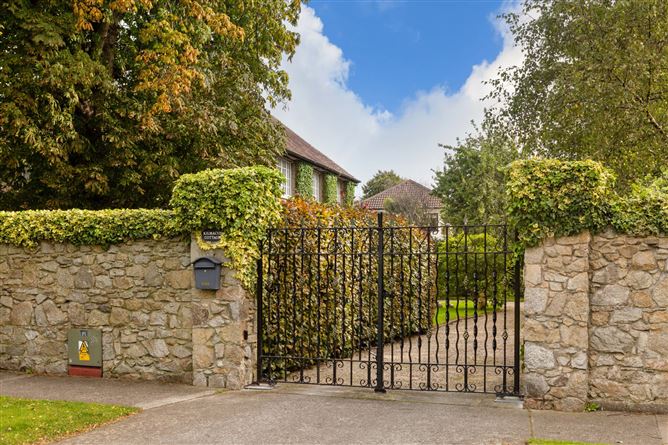 Kilmacud Cottage, Holywell, Kilmacud, Dublin 14