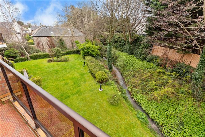 84 The Elms, Mount Merrion Avenue, Blackrock, Co. Dublin