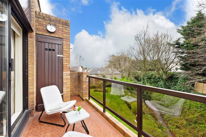 84 The Elms, Mount Merrion Avenue, Blackrock, Co. Dublin