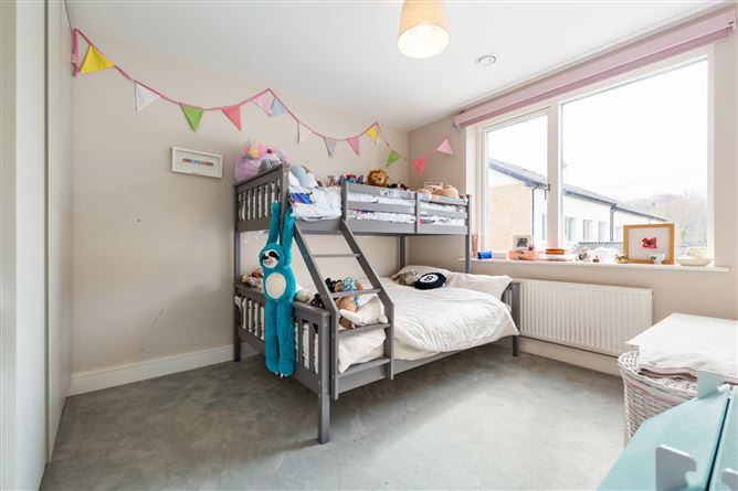 36 Larkfield Heath, Clay Farm, Leopardstown, Dublin 18