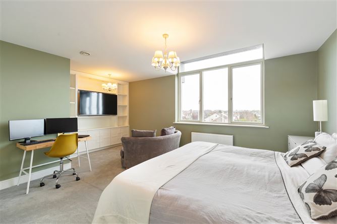 36 Larkfield Heath, Clay Farm, Leopardstown, Dublin 18