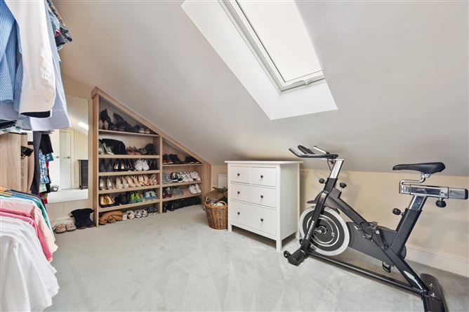 36 Larkfield Heath, Clay Farm, Leopardstown, Dublin 18