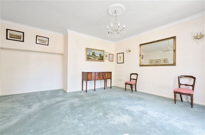 https://photos-a.propertyimages.ie/media/1/1/6/4943611/07350e87-b924-44c0-afa0-f1f03f693c17_l.jpg