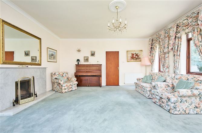 https://photos-a.propertyimages.ie/media/1/1/6/4943611/07350e87-b924-44c0-afa0-f1f03f693c17_l.jpg