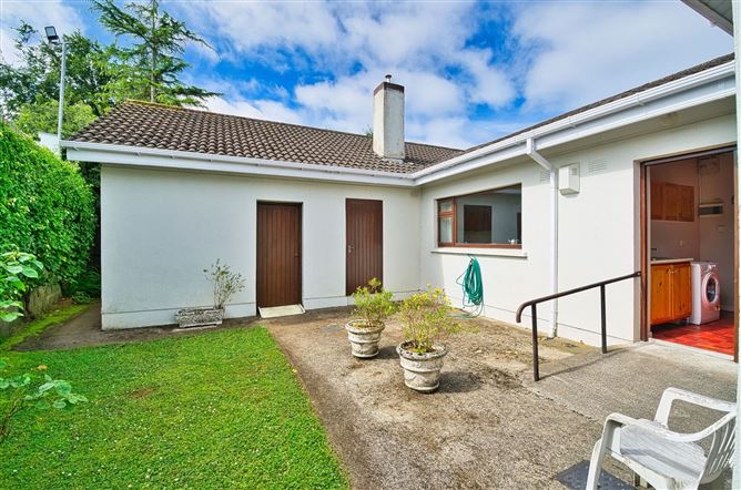 https://photos-a.propertyimages.ie/media/1/1/6/4943611/07350e87-b924-44c0-afa0-f1f03f693c17_l.jpg