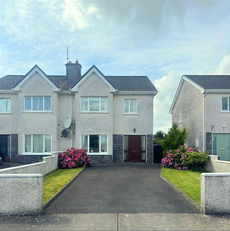 5 Old Racecourse, Ballyhaunis, Mayo