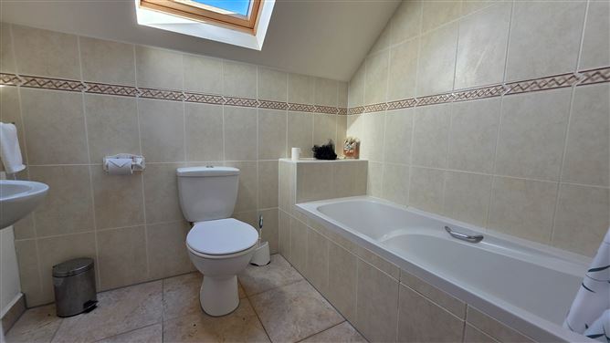 Shepperton, Shreelane , Skibbereen, West Cork