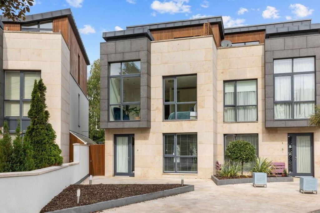 Photo 1 of 30 — 4 Longwood, Wynnsward Park, Clonskeagh, Clonskeagh, Dublin